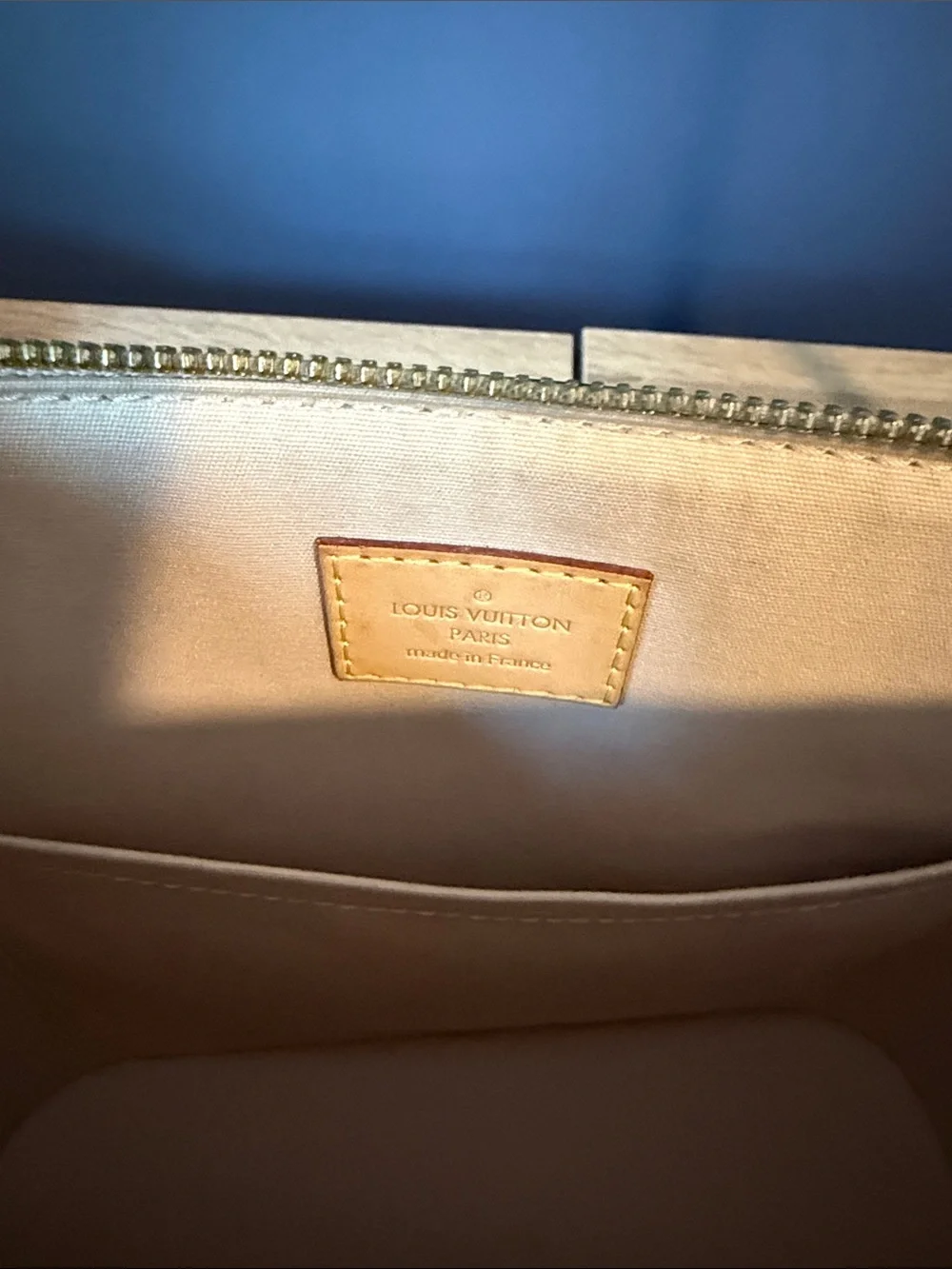 Louis Vuitton Yellow Vernis Alma Satchel w/ matching yellow shoulder strap❣️ - Picture 10 of 17